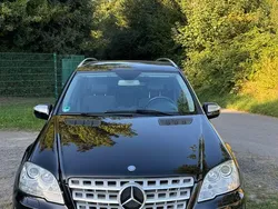 Schwarz Gebraucht 2009 Mercedes ML320 SUV | 14.999 € (Teuer)