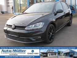Deep black perleffekt Gebraucht 2019 VW Golf VII Join Limousine | 13.950 € (Fairer Preis)