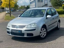 Silber Gebraucht 2004 VW Golf V Trendline Kleinwagen | 1.499 € (Fairer Preis)