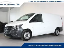 Weiß (arktikweiß) Gebraucht 2017 Mercedes Vito Van / Kleinbus | 22.550 € (Etwas zu teuer)