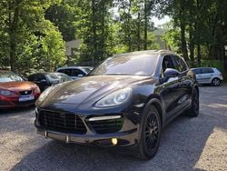 Schwarz Gebraucht 2011 Porsche Cayenne Turbo SUV | 17.000 €