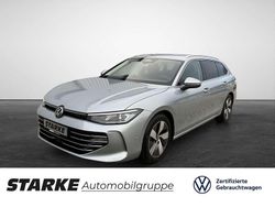 Oyster silver metallic Gebraucht 2025 VW Passat Elegance Kombi | 36.770 € (Superpreis)