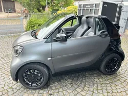 Grau Gebraucht 2020 Smart ForTwo Electric Drive Brabus Cabrio | 14.950 € (Fairer Preis)