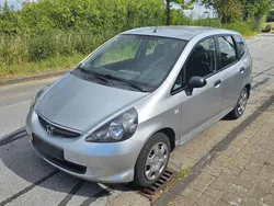 Silber Gebraucht 2007 Honda Jazz Kleinwagen | 1.300 € (Fairer Preis)
