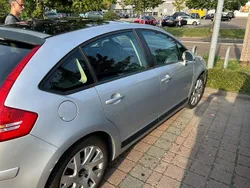 Silber Gebraucht 2006 Citroën C4 Comfort Limousine | 2.880 € (Teuer)