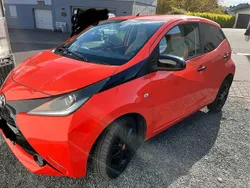 Orange Gebraucht 2014 Toyota Aygo X-play Kleinwagen | 6.500 € (Fairer Preis)