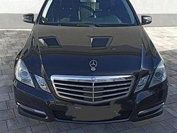 Schwarz Gebraucht 2013 Mercedes E250 Avantgarde Kombi | 10.400 € (Fairer Preis)