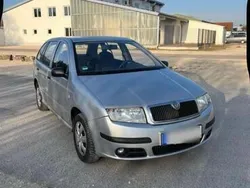 Silber Gebraucht 2006 Skoda Fabia Kombi | 900 € (Fairer Preis)