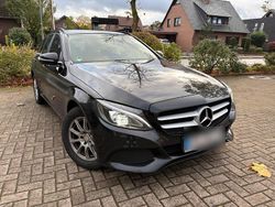 Schwarz Gebraucht 2014 Mercedes C220 Business Kombi | 13.999 € (Fairer Preis)