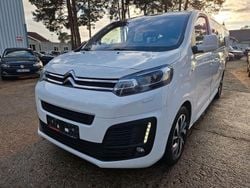 Weiß Gebraucht 2018 Citroën Spacetourer Feel Van / Kleinbus | 13.333 €