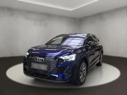 Metallic Gebraucht 2023 Audi Q4 e-tron Ambiente SUV | 44.880 €