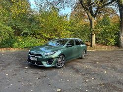 Grün Gebraucht 2022 Kia Ceed Sportswagon GT-Line Kombi | 21.850 € (Fairer Preis)