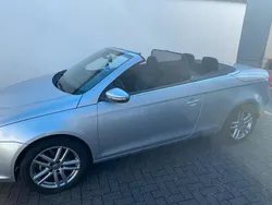 Silber Gebraucht 2010 VW Eos Cabrio | 10.200 €