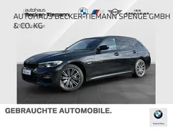 Saphirschwarz Gebraucht 2022 BMW 330e M Sport Kombi | 32.809 € (Fairer Preis)