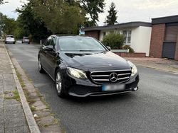 Schwarz Gebraucht 2019 Mercedes E200 Limousine | 15.999 €