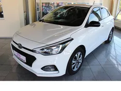 Weiß Gebraucht 2020 Hyundai i20 YES! Limousine | 13.222 € (Fairer Preis)
