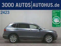 Grau Gebraucht 2020 VW Tiguan Allspace Highline SUV | 21.990 €