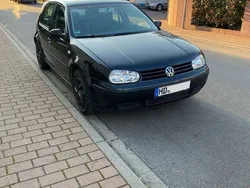 Gebraucht 2002 VW Golf IV Comfortline Limousine | 900 € (Superpreis)