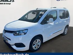 Weiß Gebraucht 2021 Toyota Proace Verso City Kombi | 22.490 € (Superpreis)