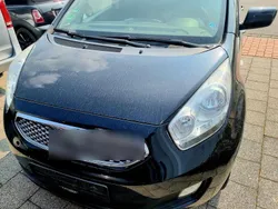 Grau Gebraucht 2012 Kia Venga 2 Kleinwagen | 4.000 €