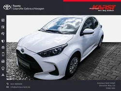 Weiß Gebraucht 2022 Toyota Yaris Hybrid Business Edition Kleinwagen | 17.845 € (Guter Preis)