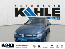 Blau Gebraucht 2025 VW Golf VIII Style Limousine | 34.989 € (Teuer)