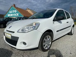 Weiß Gebraucht 2012 Renault Clio IV Limousine | 6.450 € (Fairer Preis)