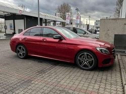 Rot Gebraucht 2017 Mercedes C300 AMG line Limousine | 16.000 € (Fairer Preis)