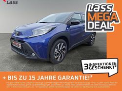 Blau Neu 2025 Toyota Aygo X Play SUV | 18.980 € (Etwas zu teuer)