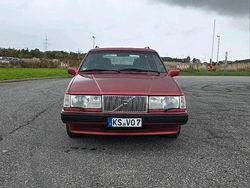 Rot Gebraucht 2025 Volvo 940 Kombi | 6.000 €