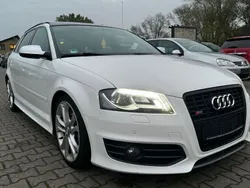 Weiß Gebraucht 2012 Audi S3 Comfort Limousine | 18.900 €