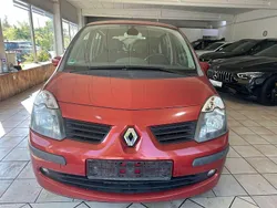 Feuerrot Gebraucht 2006 Renault Modus Van / Kleinbus | 2.999 € (Fairer Preis)