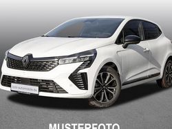 Weiß Neu 2025 Renault Clio V Techno Limousine | 24.890 € (Teuer)