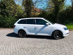 Weiß Gebraucht 2018 Skoda Fabia Kombi | 9.999 € (Guter Preis)