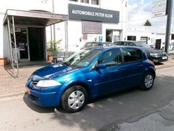 Blau Gebraucht 2008 Renault Mégane II Avantage Limousine | 2.990 € (Etwas zu teuer)