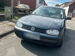 Gebraucht 2003 VW Golf IV Kleinwagen | 1.200 €