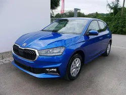 Raceblau metallic Neu 2025 Skoda Fabia Limousine | 18.890 € (Guter Preis)