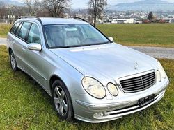 Silber Gebraucht 2004 Mercedes E320 Avantgarde Kombi | 4.900 € (Guter Preis)