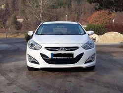 Weiß Gebraucht 2013 Hyundai i40 Style Kombi | 4.500 € (Superpreis)