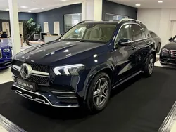Cavansitblau metalliclack Gebraucht 2019 Mercedes GLE300 AMG line SUV | 58.900 €