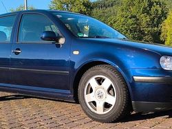 Blau Gebraucht 2003 Audi A4 Sport Cabrio | 3.999 € (Etwas zu teuer)