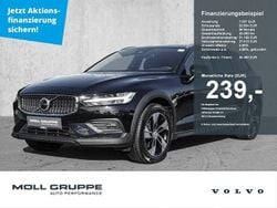 Schwarz Gebraucht 2023 Volvo V60 CC Plus Kombi | 35.450 € (Guter Preis)