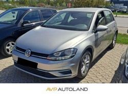 Silber Gebraucht 2018 VW Golf VII Comfortline Limousine | 13.990 € (Guter Preis)