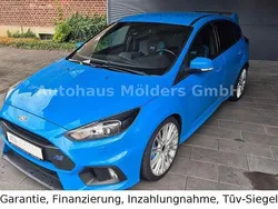 Blau Gebraucht 2017 Ford Focus RS Limousine | 27.950 €
