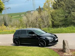 Schwarz Gebraucht 2012 VW Golf VI R Kleinwagen | 16.199 €