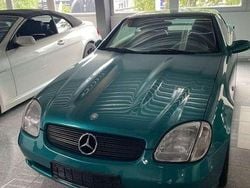 Grün Gebraucht 1999 Mercedes SLK230 AMG Cabrio | 14.700 €