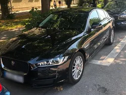 Schwarz Gebraucht 2016 Jaguar XE Limousine | 8.900 € (Fairer Preis)