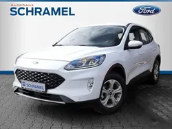 Weiss / frozen white Gebraucht 2022 Ford Kuga SUV | 23.390 € (Superpreis)