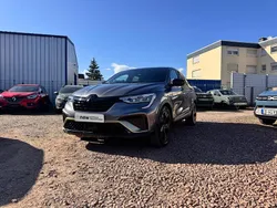 Grau Gebraucht 2023 Renault Arkana SUV | 28.000 € (Fairer Preis)