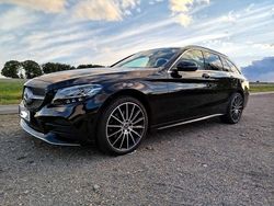 Schwarz Gebraucht 2020 Mercedes C180 AMG line Limousine | 24.500 € (Guter Preis)